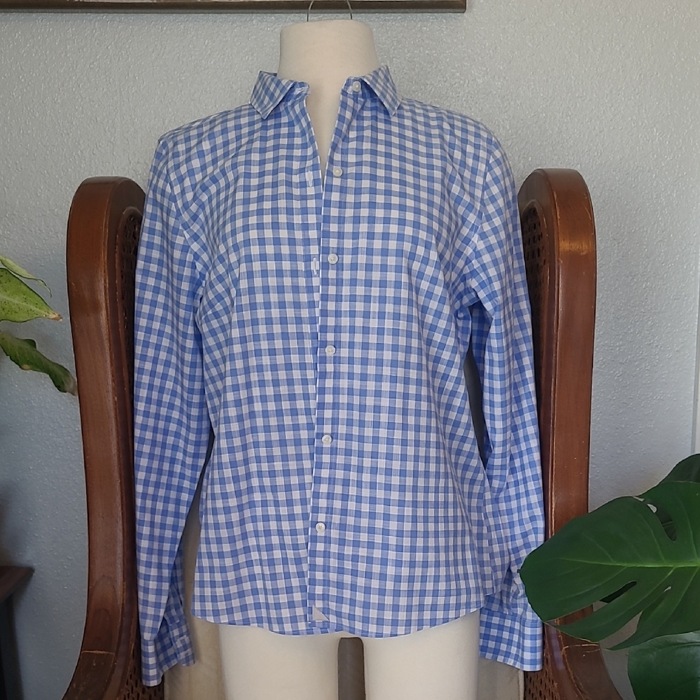 UNTUCKit Blue and White Checkered Womens Shirt
